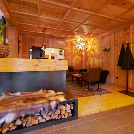 Lagacio Hotel Mountain Residence San Cassiano  Esterno foto