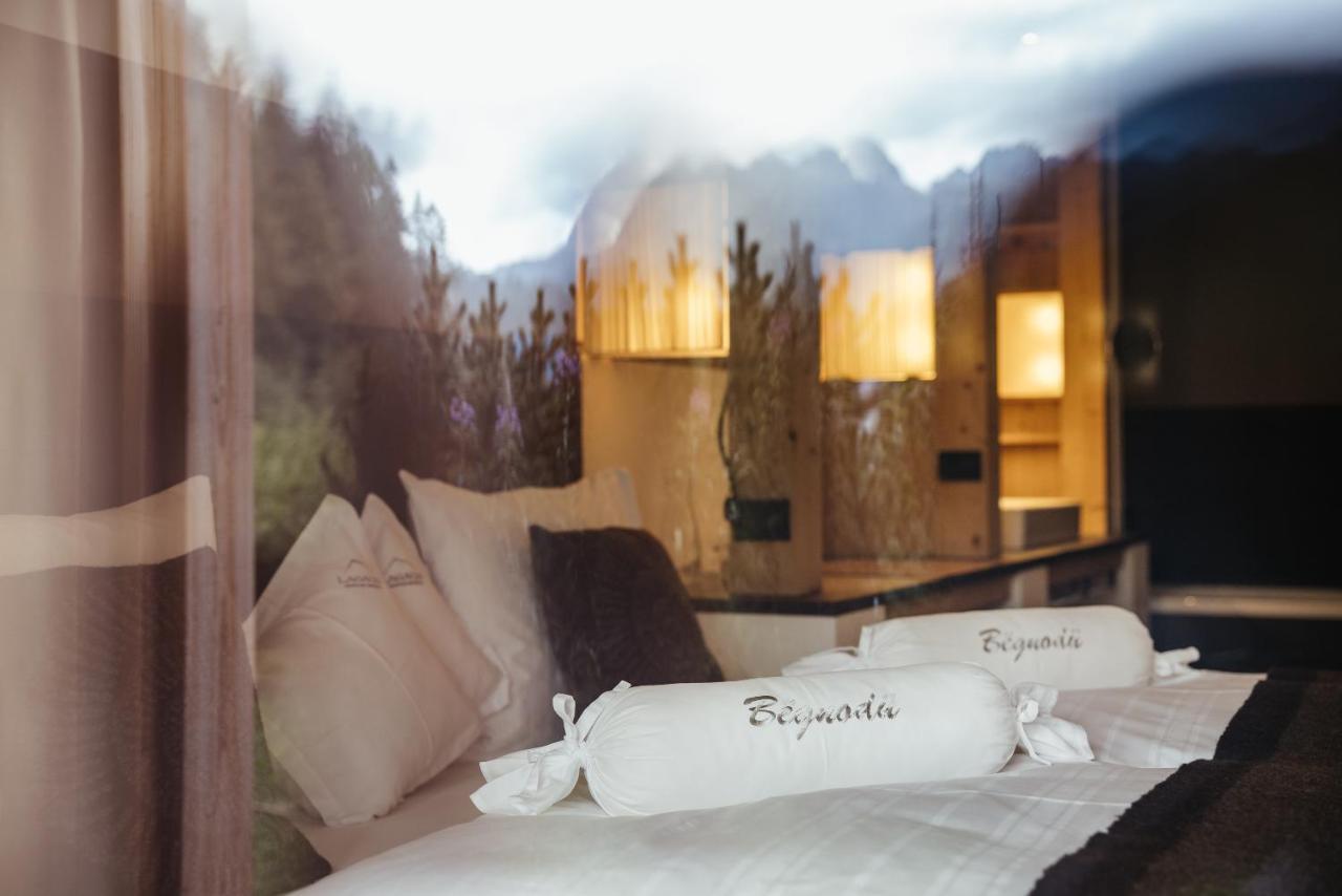 Lagacio Hotel Mountain Residence San Cassiano  Esterno foto