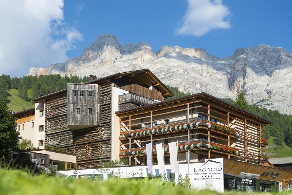 Lagacio Hotel Mountain Residence San Cassiano  Esterno foto